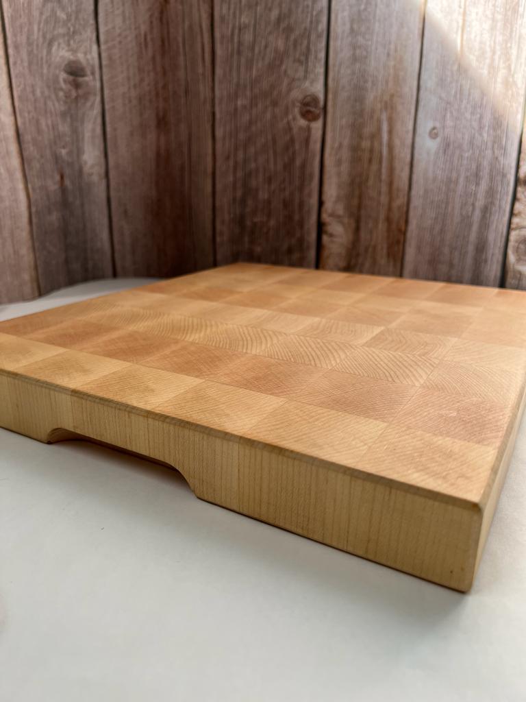 Maple Wood End Grain Chopping Board Aria™